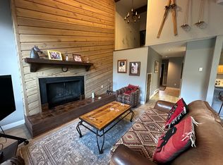 280 Gopher Rd APT A-3, Beaver Creek, CO 81620