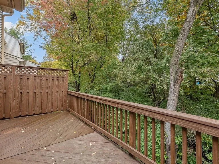 124 Emory Woods Ct — Photo 18