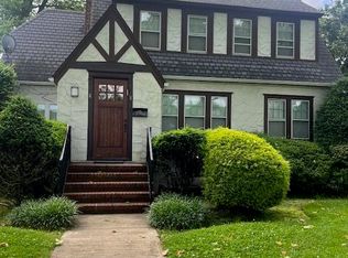 8 Roseld Ct, Deal, NJ 07723