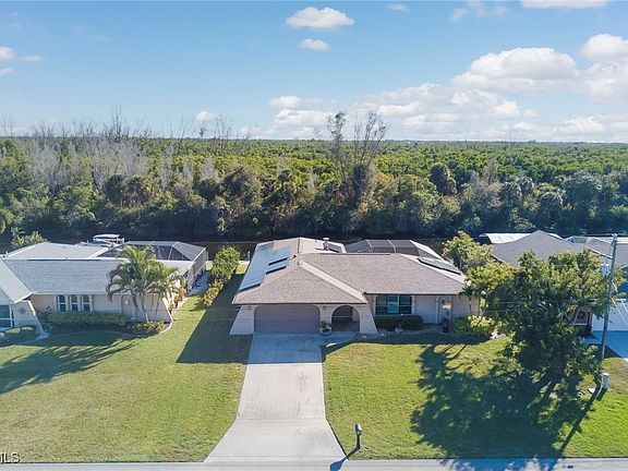 4th image of 2230 Coral Point Dr