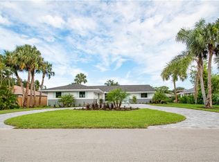 2475 Clipper Way, Naples, FL 34104