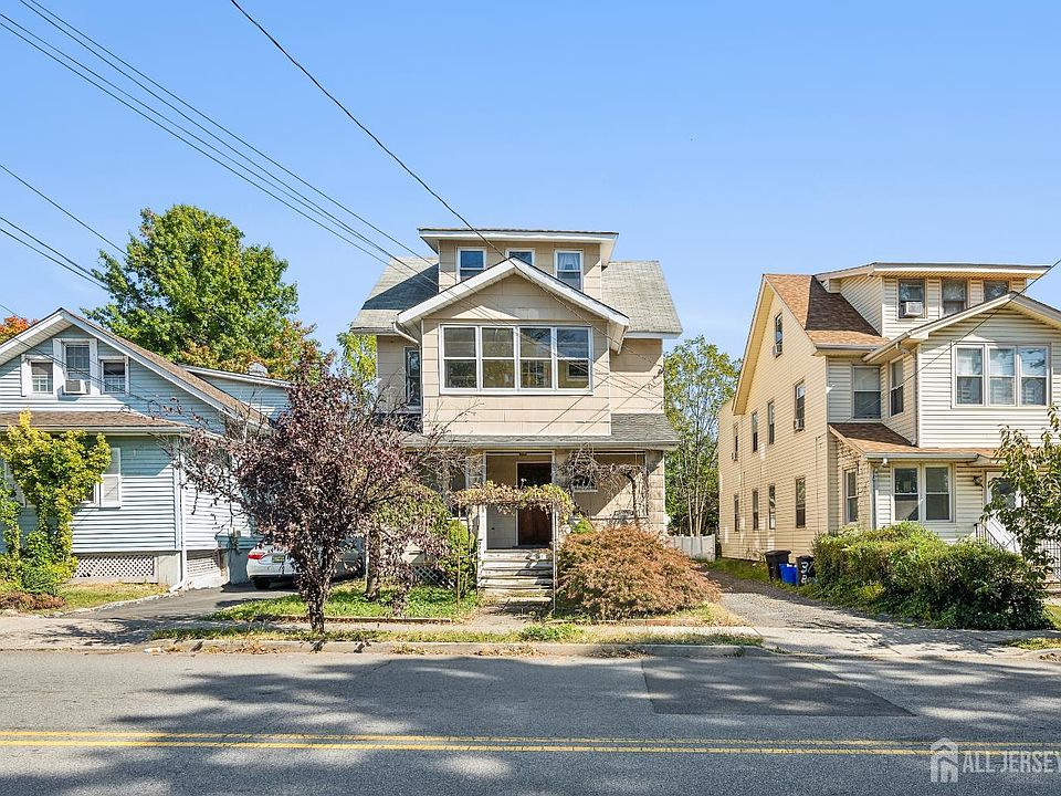 1st image of 374 Boyden Ave
