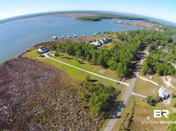 17344 Oyster Bay Rd, Gulf Shores, AL 36542