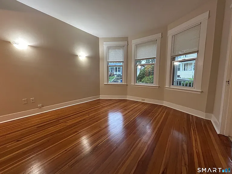 37 Pardee Pl — Photo 5