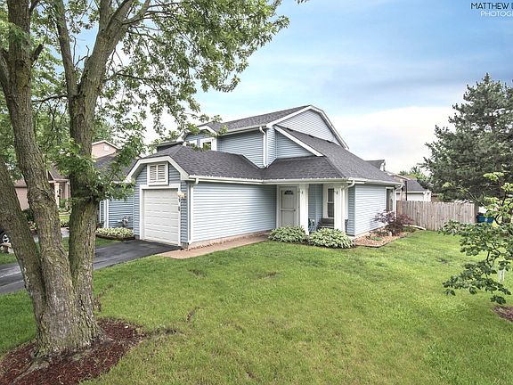 2nd image of 29 Brittany Ln
