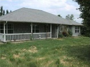 12499 Overdale Rd, Gentry, AR 72734