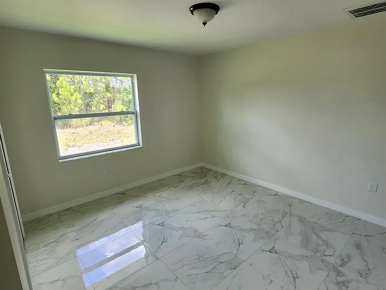 2127 Armour Rd — Photo 17