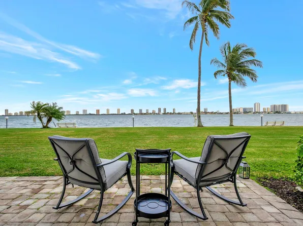 301 Lake Shore Drive #105, Lake Park, FL 33403