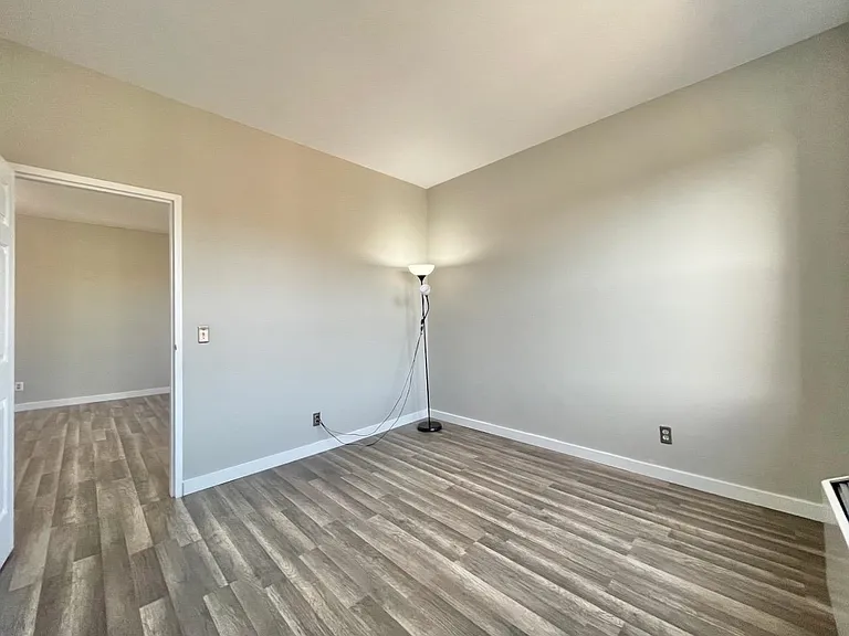 43-49 Van Wagenen Ave #4B — Photo 11