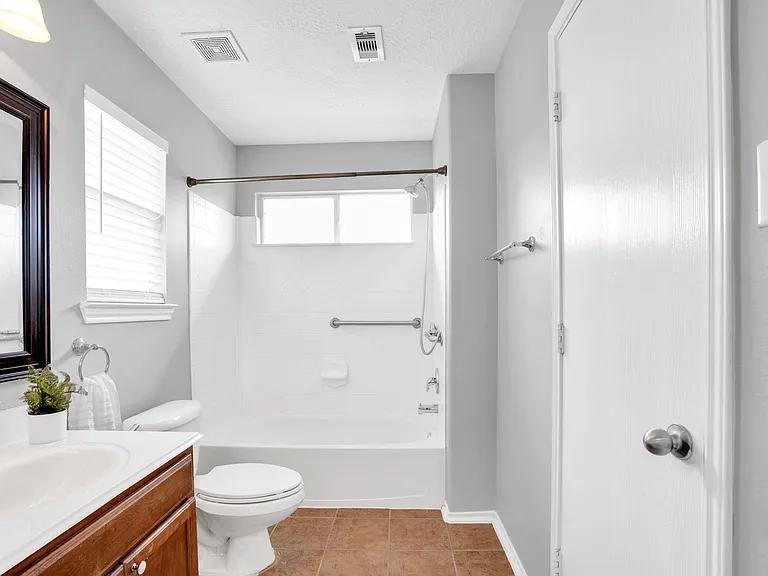 7215 Cool Springs Ct — Photo 16