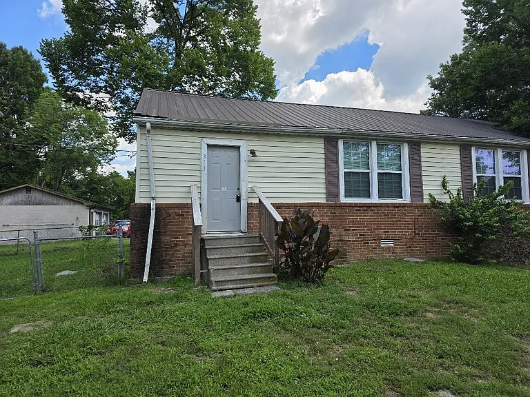 311 Roosevelt Ave — Photo 1