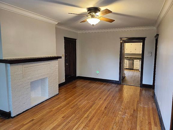 3rd image of 5502 W Giddings St APT 2E