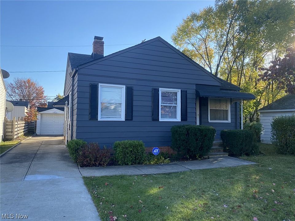 1st image of 12614 Reindeer Ave