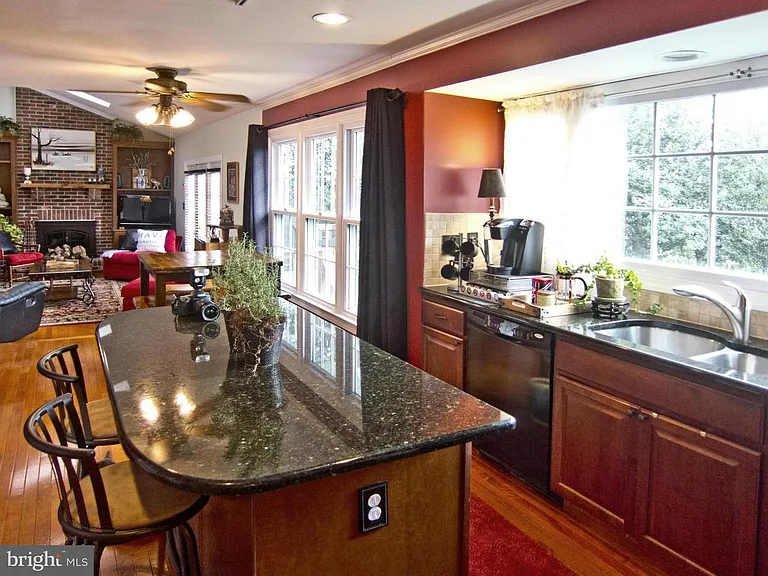 2657 Meadow Hall Dr — Photo 14