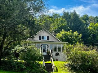 144 Calvert Ln, New Castle, PA 16101