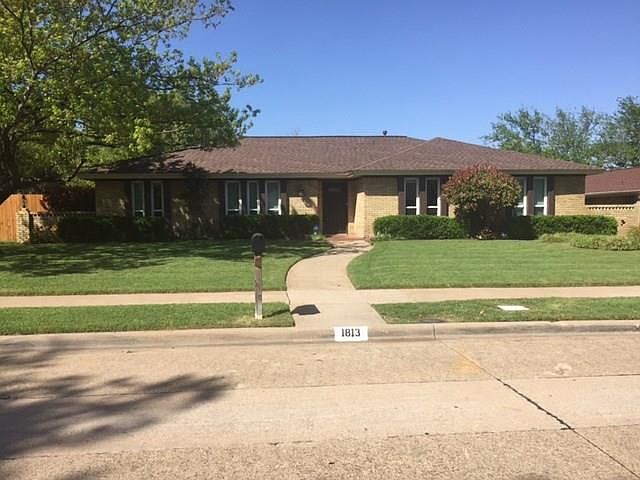 1st image of 1813 Westridge Dr