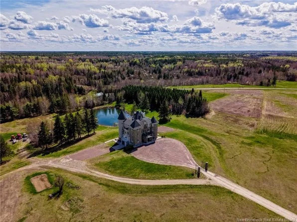 1499 Saint Charles N, Saint Charles, NB E4W 5K9