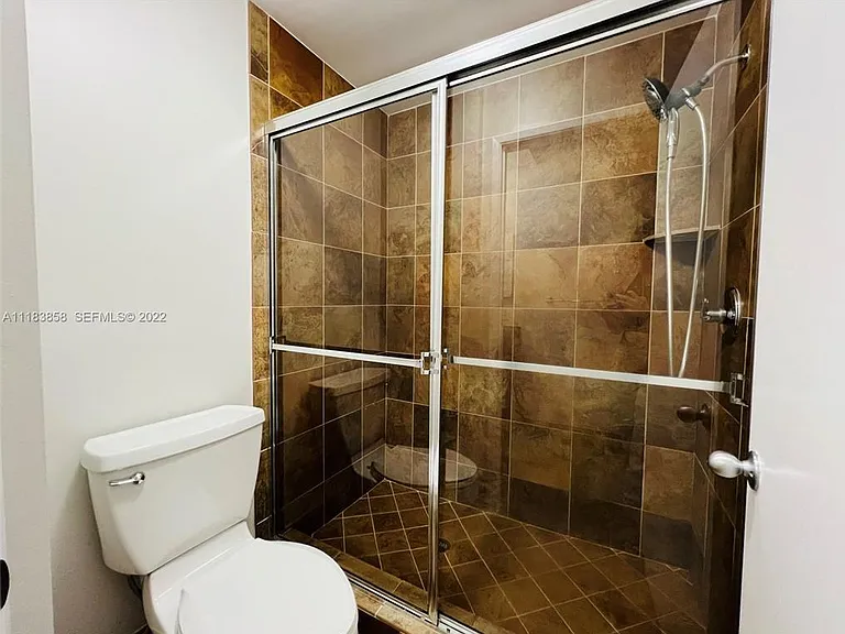 6944 SW 39th St #B203 — Photo 19
