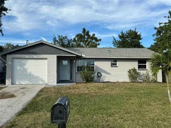 8355 76th Ave, Seminole, FL 33777