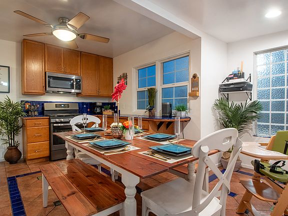 5th image of 2676 Hornblend St