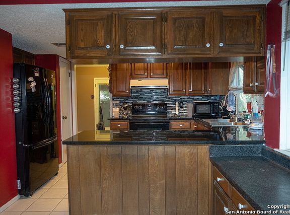 4th image of 5306 Timber Trace St