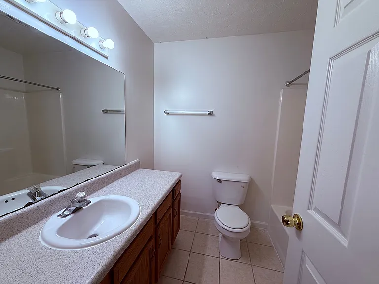 65 Majestic Dr — Photo 10