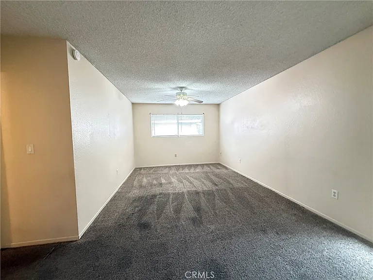 420 E Blueridge Ave — Photo 17