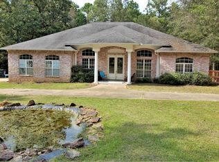20301 N Hills Ln, Vancleave, MS 39565