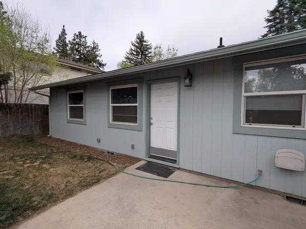 425 SE McKinley Ave #1 & 2, Bend, OR 97702