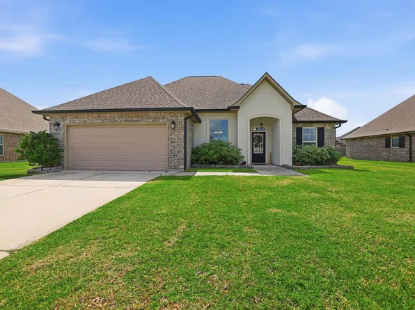 333 King George Dr, Thibodaux, LA 70301