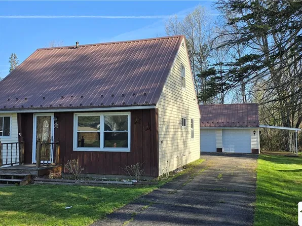 6 Fuller St, Mount Jewett, PA 16740