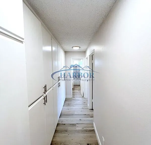 2315 S Grand Ave #11 — Photo 9