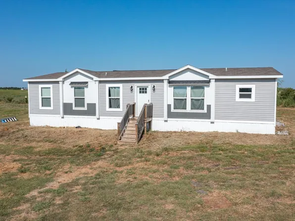 7674 NE County Road 1040, Rice, TX 75155