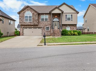 2260 Allen Griffey Ct, Clarksville, TN 37042
