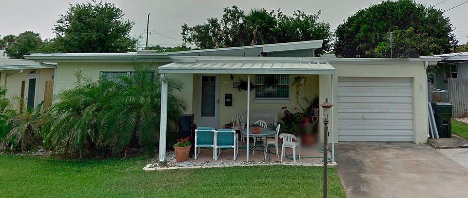 1st image of 418 Manhattan Ave