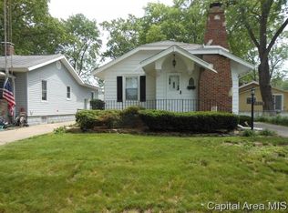 2356 S 7th St, Springfield, IL 62703