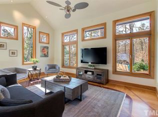9221 Bracken Ln, Chapel Hill, NC 27516