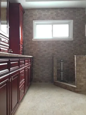 Rented by Bedford Realty USA Corp | media 25