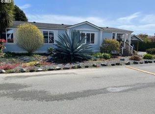 15886 Sunset Stri, Brookings, OR 97415