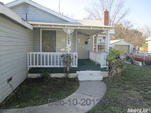3rd image of 3713 Kern St