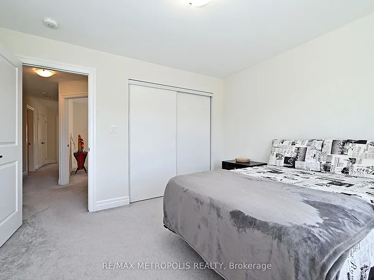 82 Westfield Dr — Photo 28