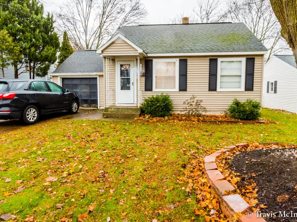 3316 Chestnut St SW, Grandville, MI 49418