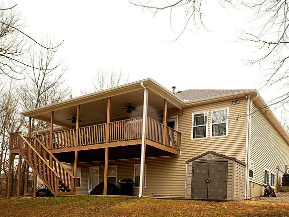 4th image of 9 Warwick Dr