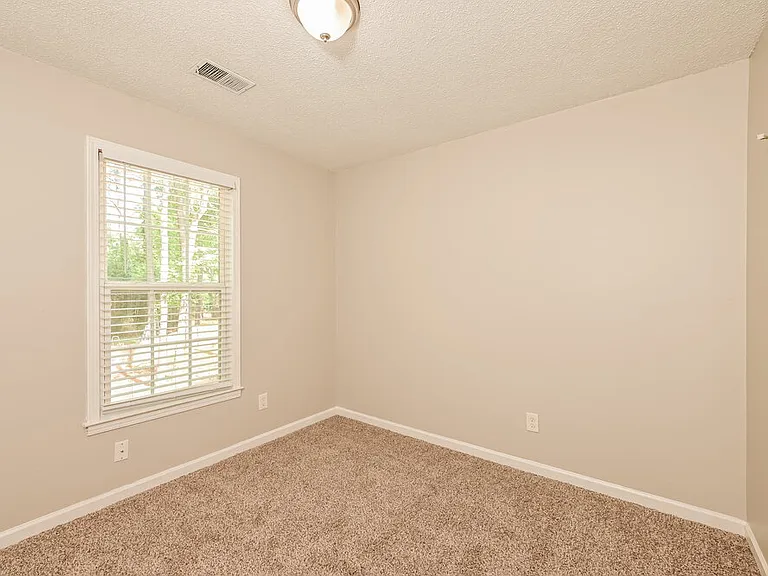 2128 Summertown Dr NW — Photo 12