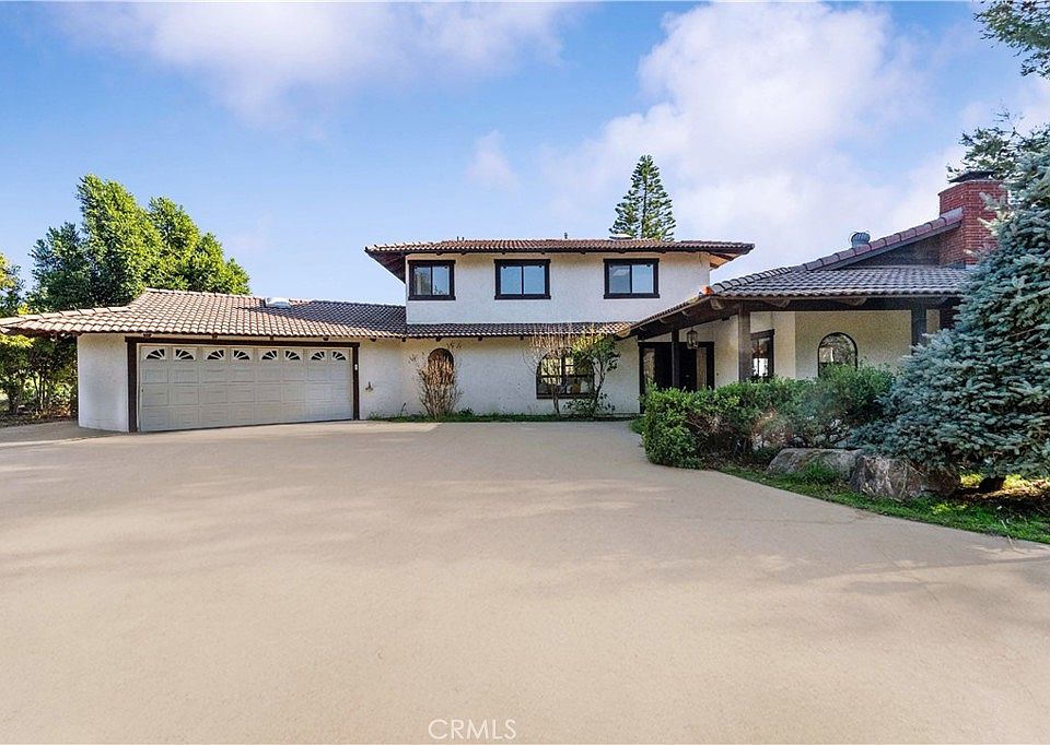 1st image of 25365 Terreno Dr