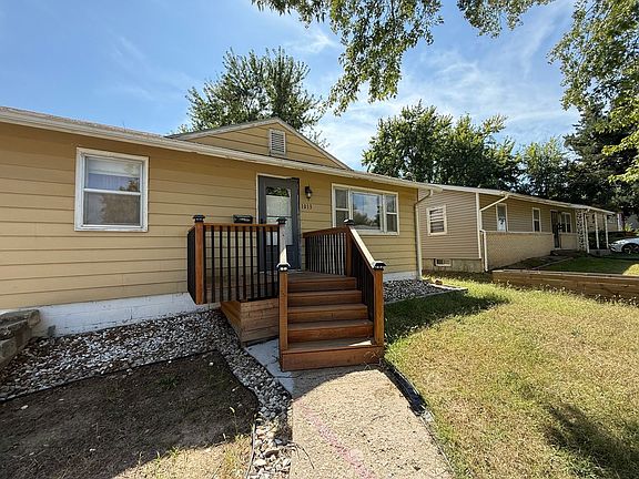 2nd image of 1013 Cottonwood St