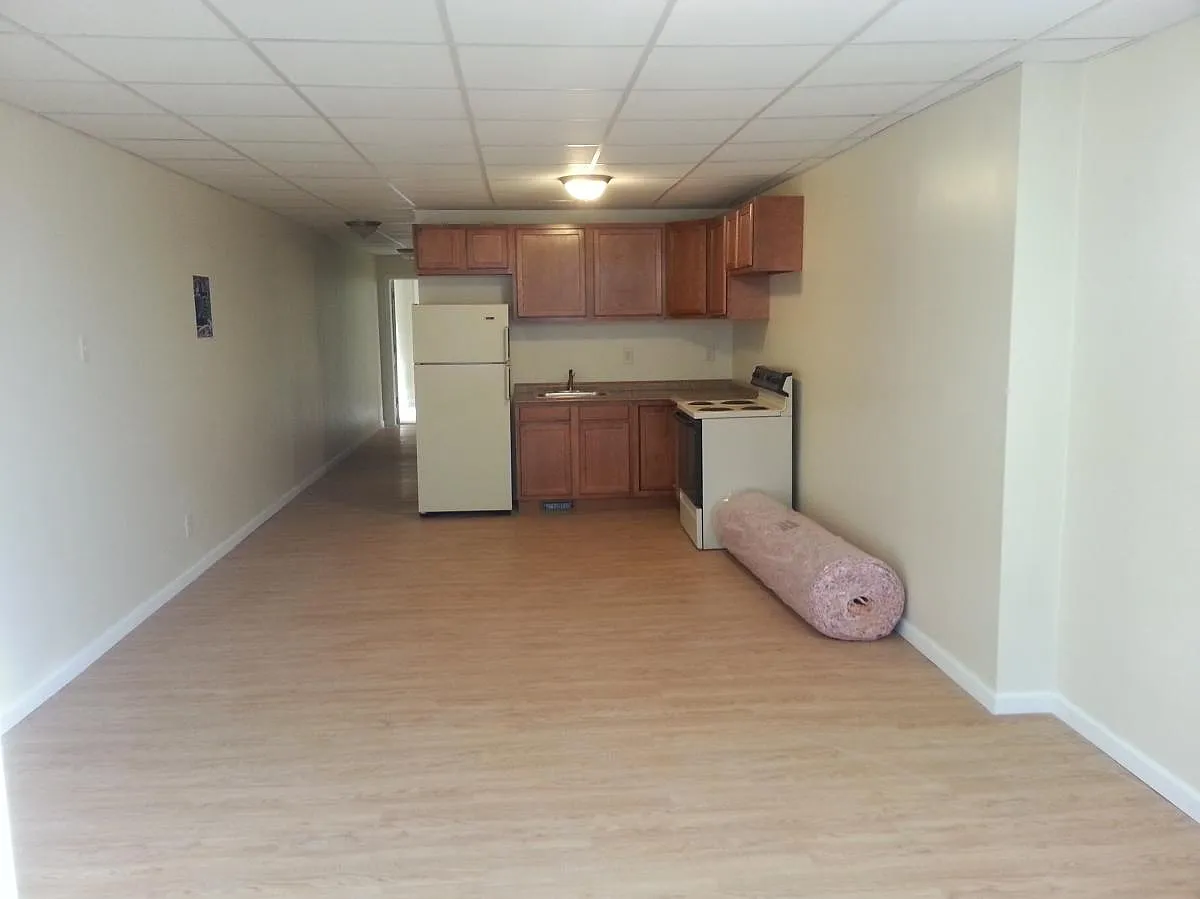 2 bed, 750 sqft, $725 — Photo 4