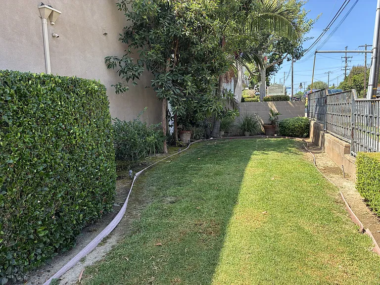 20402 Santa Ana Ave #1 — Photo 28