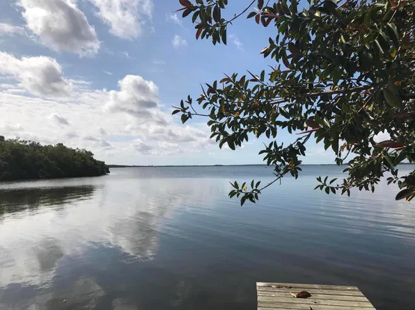 4195 PINE ISLAND Road NW, Matlacha, FL 33993