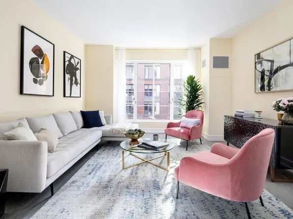 70 Charlton Street image 1 of 13